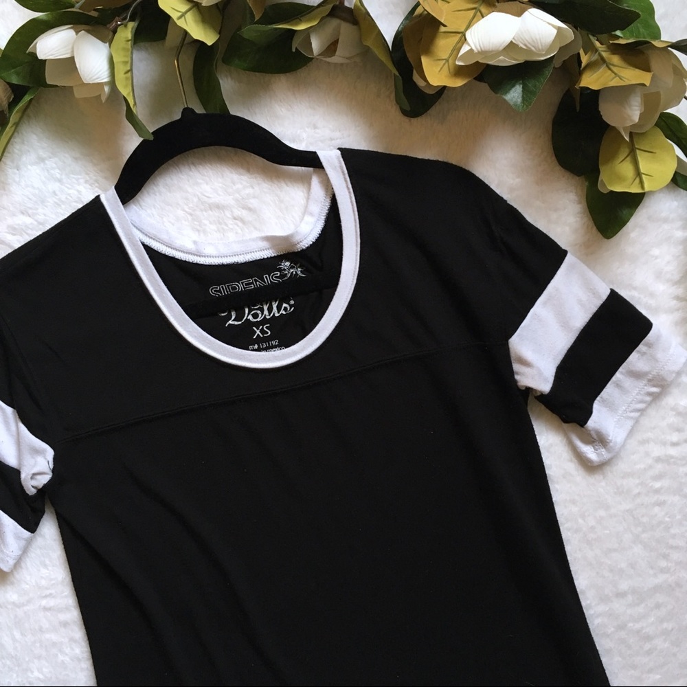 Sirens & Dolls | short sleeve track tee tunic
